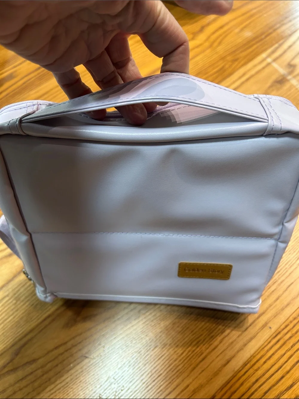 Compact Vinyl Lavender Makeup Organizer Pouch with Multiple Compartments